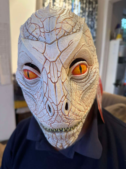 Lizard Man – Latex Mask Tinsley Transfers